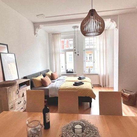Feine Apartments In Der Suedstadt Von Erfurt Mit Kostenlosen Stellplatz & Flasche Wein Zur Begruessung ภายนอก รูปภาพ