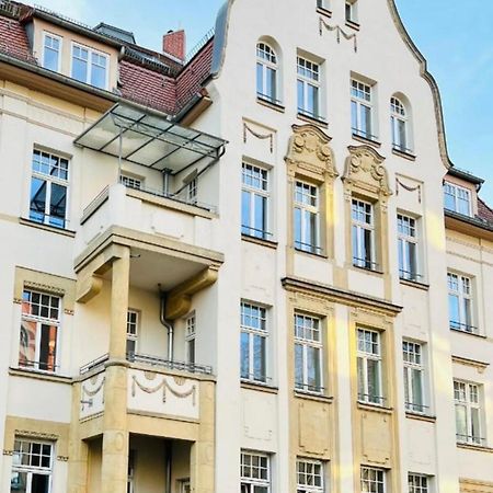 Feine Apartments In Der Suedstadt Von Erfurt Mit Kostenlosen Stellplatz & Flasche Wein Zur Begruessung ภายนอก รูปภาพ