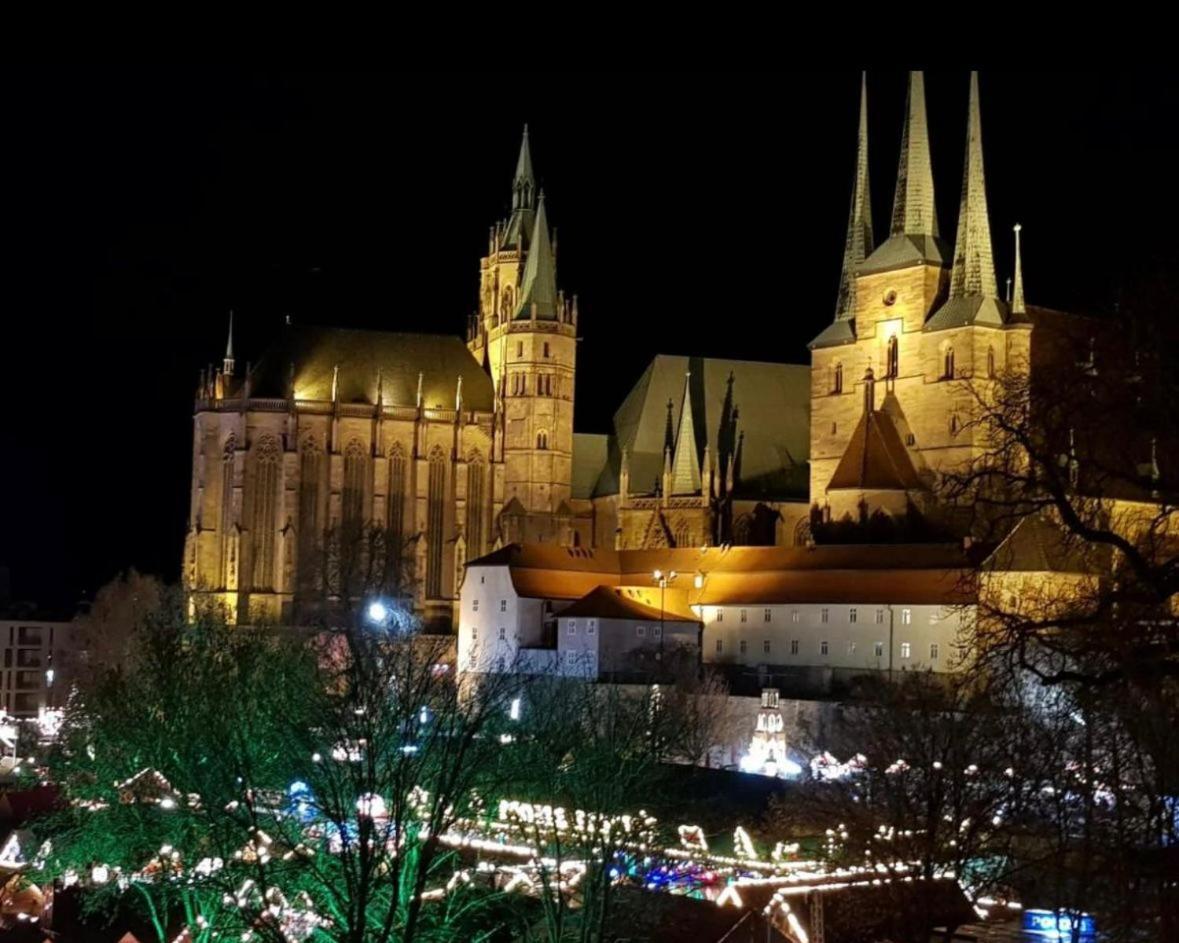 Feine Apartments In Der Suedstadt Von Erfurt Mit Kostenlosen Stellplatz & Flasche Wein Zur Begruessung ภายนอก รูปภาพ